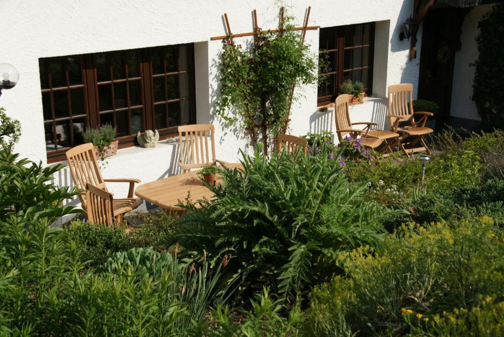 Landgasthof Em Lade Dahlem  Oda fotoğraf