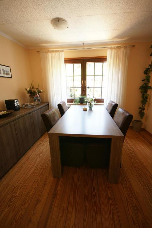 Landgasthof Em Lade Dahlem  Dış mekan fotoğraf